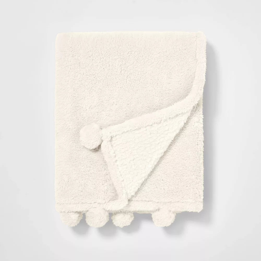Teddy Bear Plush Throw Cream - Pillowfort