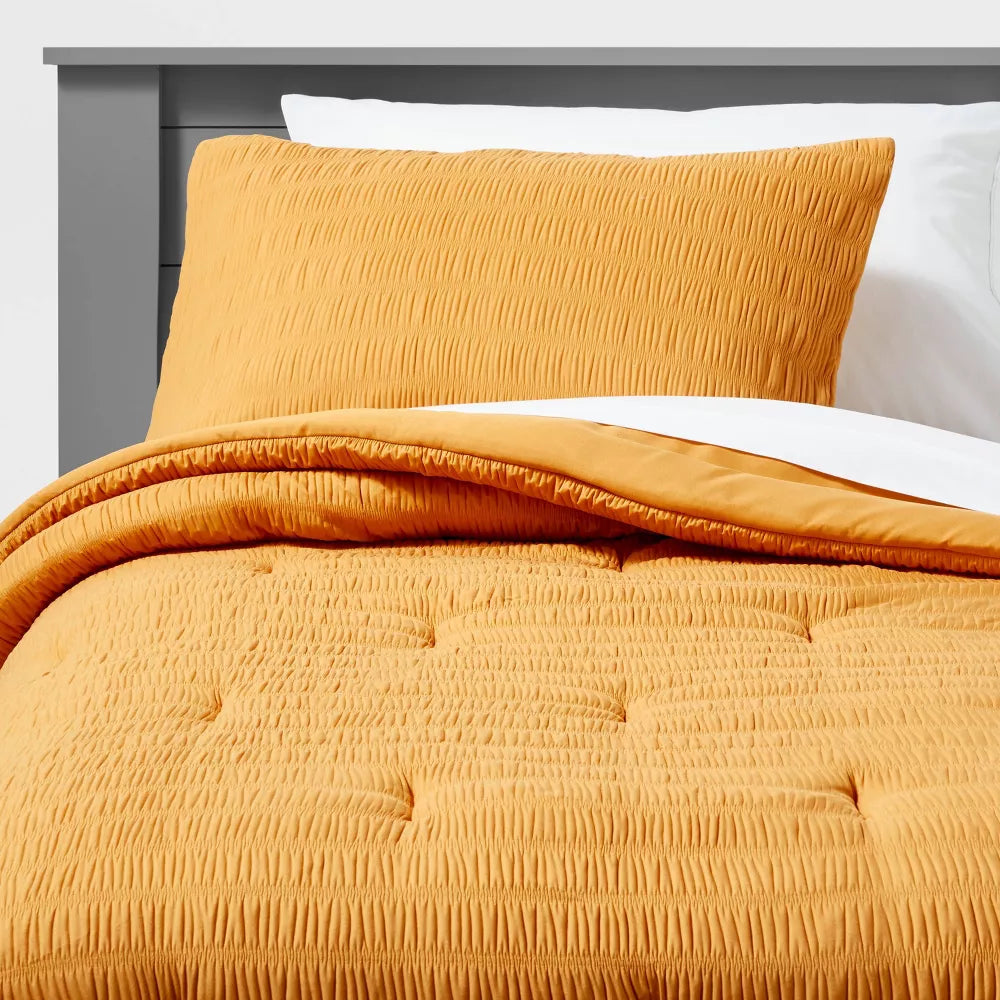 Twin Seersucker Comforter Set Yellow - Pillowfort